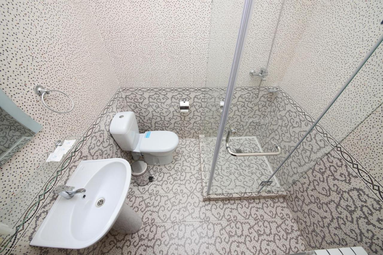 Globus Hotel - 塔什干全球商务宾馆 Teshabayguzar Dış mekan fotoğraf
